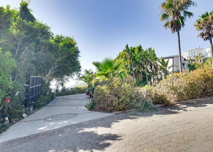 3 Mi To Beach: Home W/ Pool & Spa In Malibu!